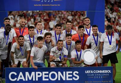 Sevilla derrotó por penales a Independiente del Valle y se consagró campeón del Desafío de Clubes de la UEFA-Conmebol