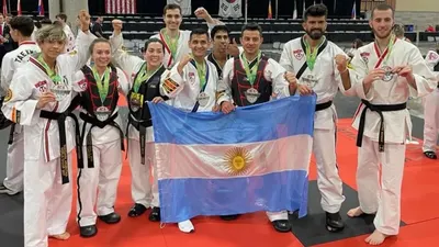El seleccionado argentino de songahm se consagró campeón del mundo en Taekwondo
