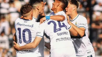 Gimnasia ganó un partido clave para salir del fondo