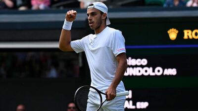 Los argentinos "Fran" Cerúndolo y Báez avanzan en el Masters 1000 de Shanghai