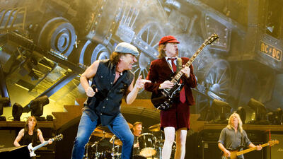 AC/DC abre su propio bar en el Power Trip 2023