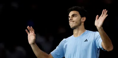 Masters 1000 de París: Fran Cerúndolo venció al 8 del mundo, Casper Ruud