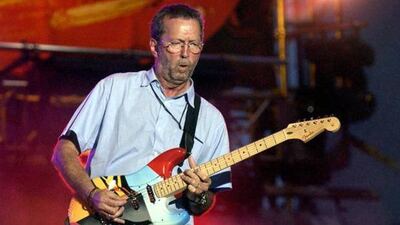 Subastan una guitarra de Eric Clapton en más de un millón de dólares