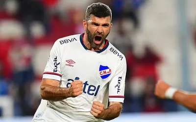 Emmanuel Gigliotti no seguirá en Nacional y su futuro es incierto