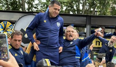 Riquelme le habló a los hinchas de Boca que participaron del banderazo: “No podemos dejar que nos intervengan el club"