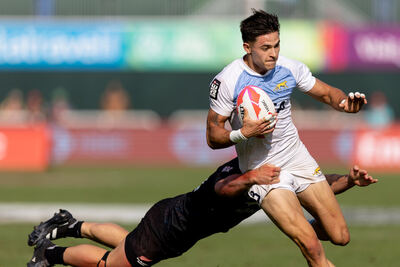 Los Pumas 7s vencieron a los All Blacks y jugarán por primera vez la final del Seven de Dubai