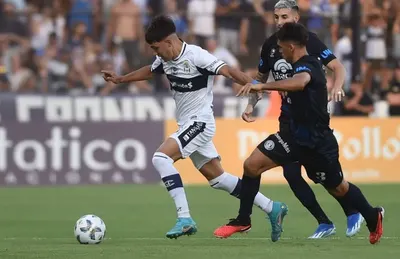 Copa Argentina: Gimnasia juega ante Centro Español