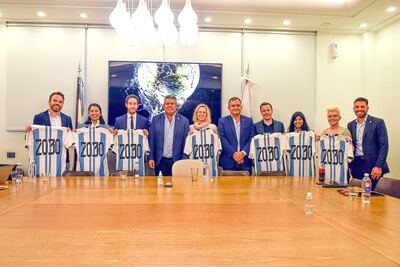 Una comitiva de la FIFA inspeccionó Argentina de cara al Mundial 2030