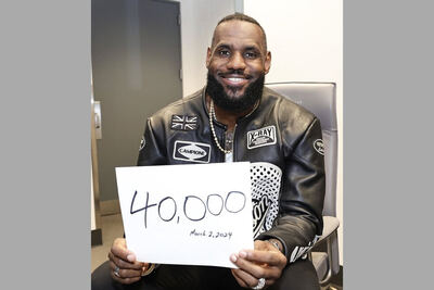 LeBron James se convirtió en el primer jugador con 40.000 puntos en la NBA