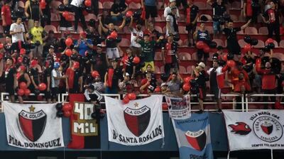 Un muerto y tres heridos por un tiroteo entre facciones de la barra de Colón de Santa Fe