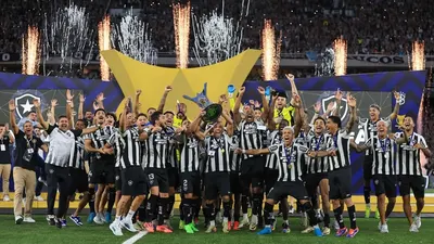 Botafogo gritó campeón en el Brasilerao y Athletico Paranaense de "Lucho" González descendió