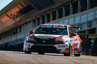 Leonel Pernía se hizo gigante en Cascavel