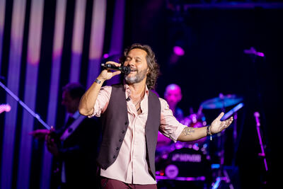 Diego Torres festejó sus 30 años con la música en el Gran Rex