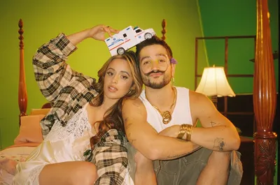 Camilo y Camila Cabello nos llevan a pasear en "Ambulancia" en su nuevo video