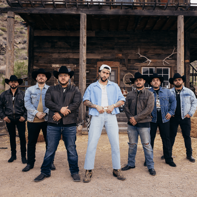 Bad Bunny se anima a la cumbia norteña romántica junto a Grupo Frontera