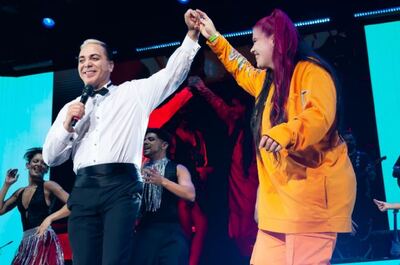 Te traemos "Una vez más", el nuevo video de Lwlo y Cristián Castro