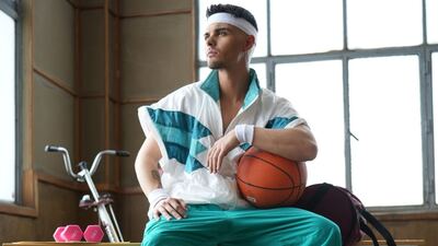 Abraham Mateo se le anima a un clásico de los 80's con "Maníaca"