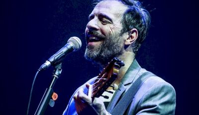 "Vals de la Luna": Lo nuevo de Kevin Johansen