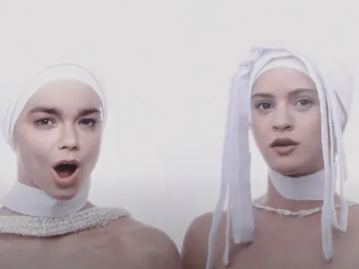 Björk y Rosalía lanzaron "Oral", su primera colaboración