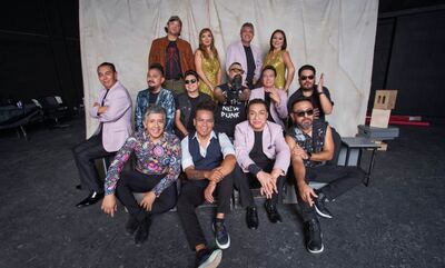 Los Ángeles Azules nos ponen a bailar junto a Santana y Panteón Rococó