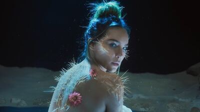 Belinda vuelve a la música con "Cactus"