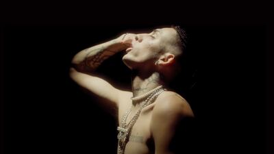 Khea lanza el video de "Estrellas en la Noche"