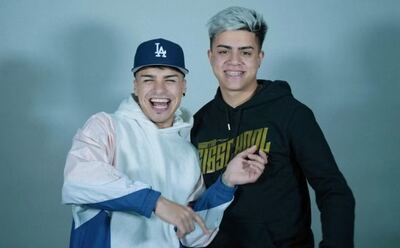 La T y La M publican "Messirve mix 8"