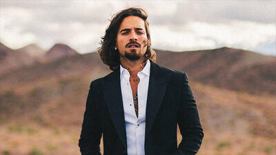 Maluma publica su nuevo sencillo "Contrato"