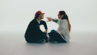 Young Miko y Robi advierten: "Sorry es que soy bipolarrr"