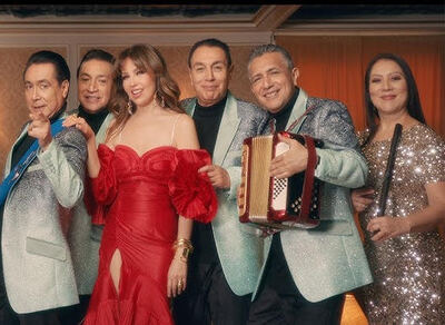 Los Ángeles Azules colaboran con Thalia en "Yo me lo busqué"