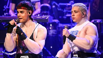 CA7RIEL y Paco Amoroso brillaron en The Tonight Show