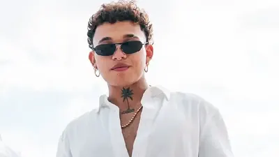 Beéle publica su disco debut