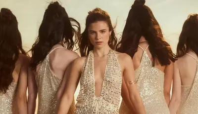Giulia Be presenta "bye bye bahia"