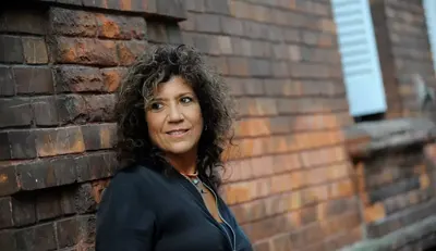 Rosana regresa con una docuserie íntima y un nuevo proyecto social