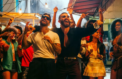 Maluma y Manuel Turizo estrenan "Apambichao"