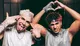Roze estrena “Bonita”, un guiño pop al amor real y a las boybands de los 2000
