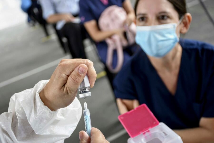 La primera vacuna argentina contra el coronavirus estaría lista este año