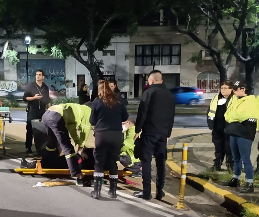 La Plata: Escapó de un control de tránsito y atropelló a un inspector