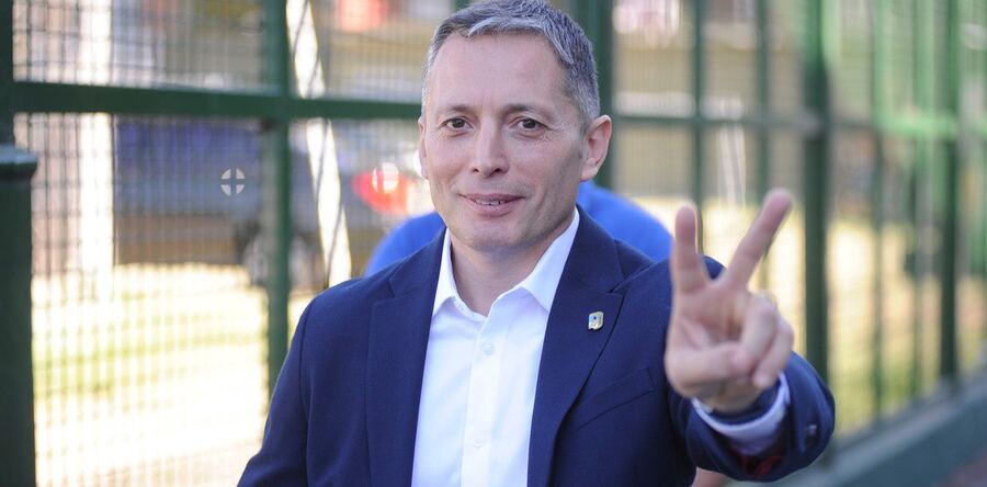 Fernando Gray, con los tapones de punta: “La Cámpora ya se puso en la vereda de enfrente"