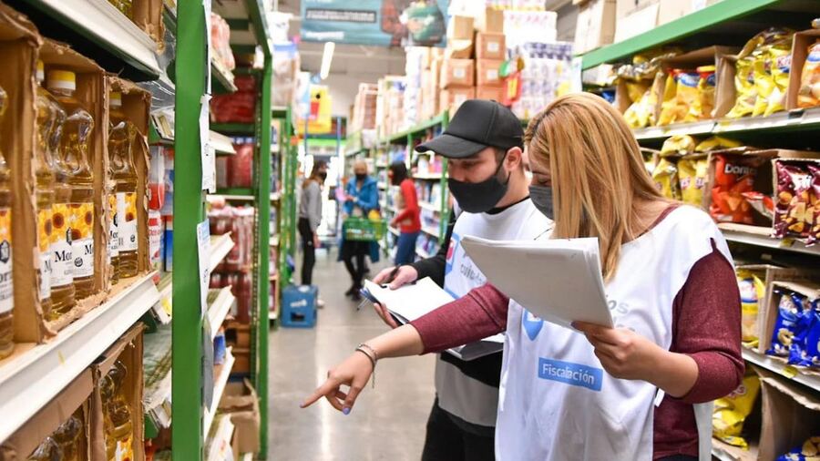 Presentan el proyecto de "Precios Justos" para que los municipios controlen los precios