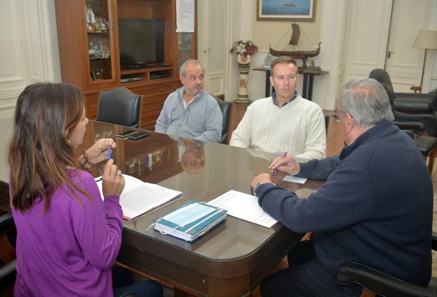 Tandil: Acuerdan la extensión de la red de gas natural en el barrio SMATA
