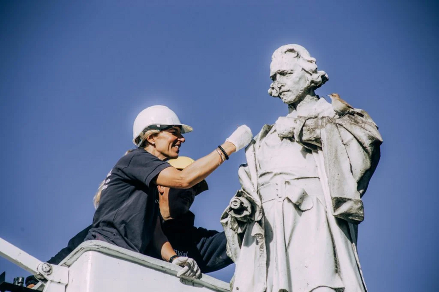 Mar del Plata: Restauran monumentos en las plazas más antiguas de la ciudad