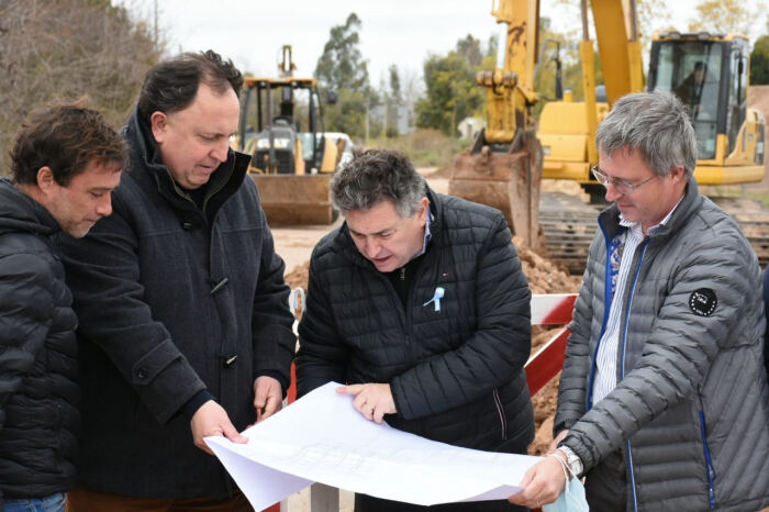 General Las Heras: Comienzan la obra de desagües cloacales