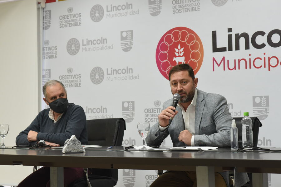 Lincoln: Anuncian una suba salarial del 63% anual para los empleados municipales