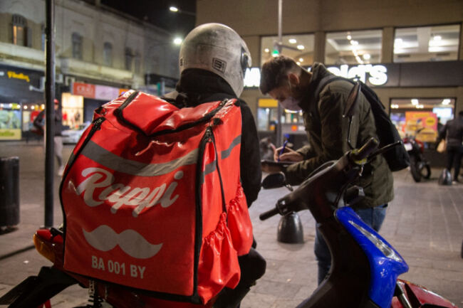 Mega operativo para controlar condiciones de trabajadores de apps de delivery