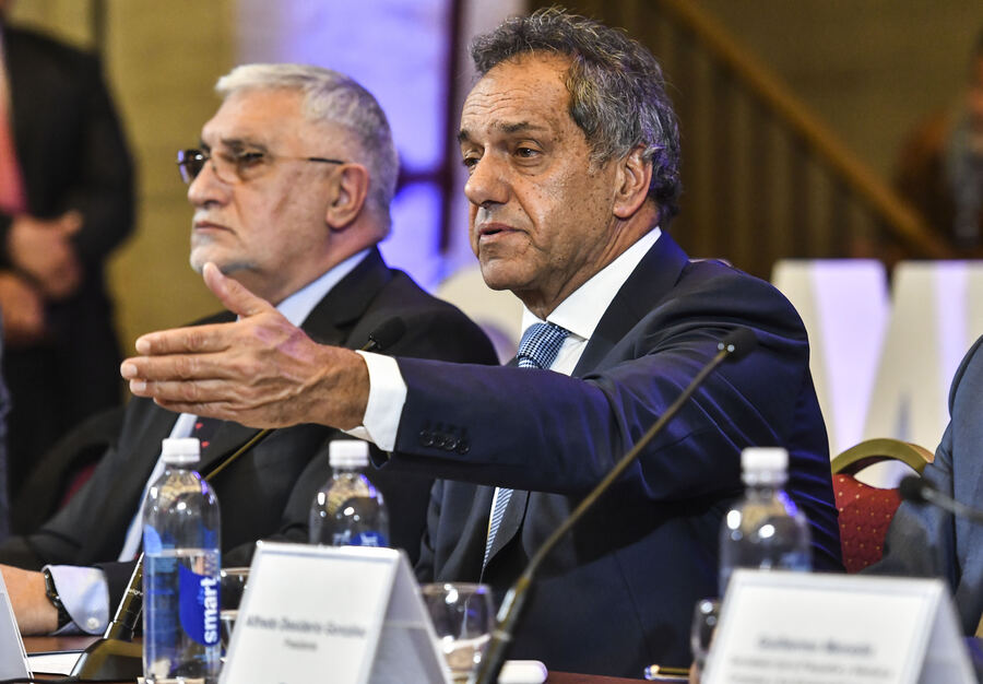 Scioli: "Argentina puede 'encarar exitosamente' una agenda de desarrollo nacional"
