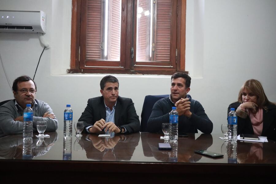 La oposición busca avanzar en la Provincia con la Boleta Única