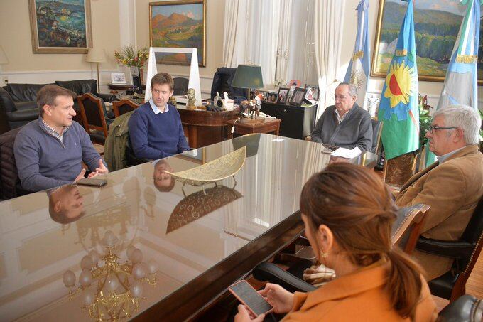 Tandil: El intendente Lunghi se reunió con representantes de Mercado Libre