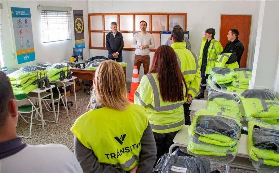 Junín: Entregan nueva indumentaria para Seguridad Vial y Control Ciudadano