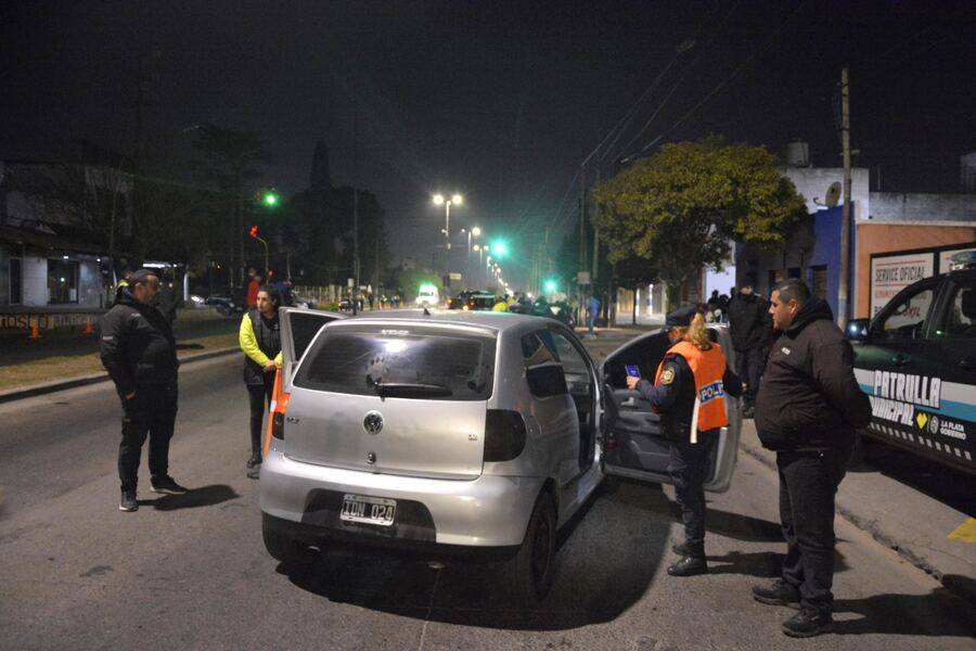 La Plata: Secuestraron 50 motos y 6 autos en operativos de tránsito
